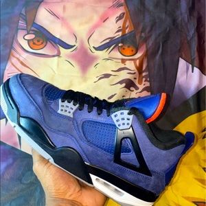 Jordan 4 “ winterized” size 11
